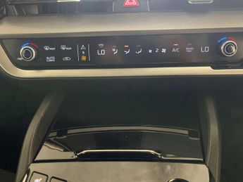 Kia Sportage 1.6 h T-GDi 3 SUV 5dr Petrol Hybrid Auto Euro 6 (s/s) (226 bhp)