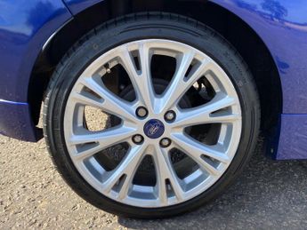 Ford Fiesta 1.0T EcoBoost Zetec S Euro 5 (s/s) 3dr