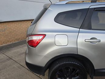Nissan Qashqai+2 2.0 dCi n-tec Auto 4WD Euro 5 5dr