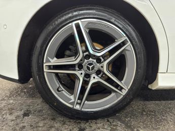 Mercedes-Benz A Class 1.5 A180d AMG Line (Executive) 7G-DCT Euro 6 (s/s) 5dr