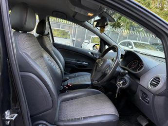Vauxhall Corsa 1.4 16V SE Auto Euro 5 5dr