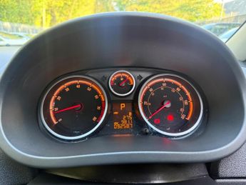 Vauxhall Corsa 1.4 16V SE Auto Euro 5 5dr