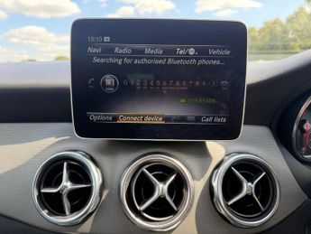 Mercedes-Benz GLA 1.6 GLA180 Urban Edition 7G-DCT Euro 6 (s/s) 5dr
