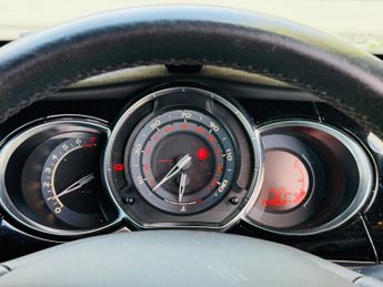 Citroen DS3 1.6 VTi DStyle Plus Euro 5 3dr