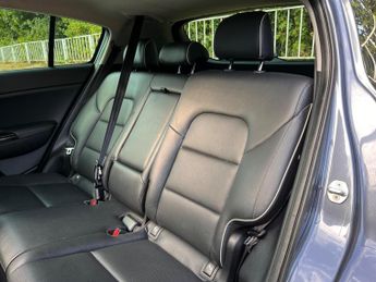 Kia Sportage 1.7 CRDi 3 DCT Euro 6 (s/s) 5dr
