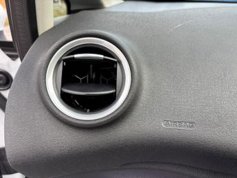 Ford Fiesta 1.0T EcoBoost Zetec Powershift Euro 6 5dr