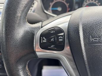Ford Fiesta 1.0T EcoBoost Titanium Powershift Euro 6 5dr