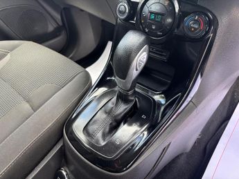 Ford Fiesta 1.0T EcoBoost Titanium Powershift Euro 6 5dr