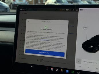 Tesla Model 3 Standard Range Plus Auto RWD 4dr