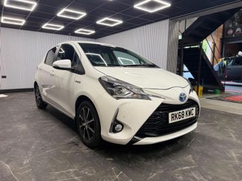 Toyota Yaris 1.5 VVT-h Icon Tech E-CVT Euro 6 (s/s) 5dr