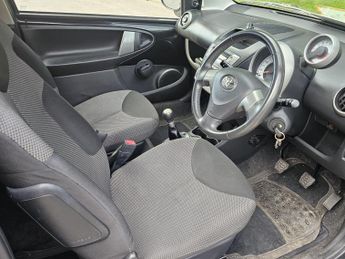 Toyota AYGO 1.0 VVT-i Fire Euro 5 3dr
