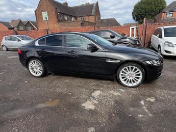 Jaguar XE 2.0d Portfolio Auto AWD Euro 6 (s/s) 4dr