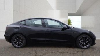 Tesla Model 3 Standard Range Plus Saloon 4dr Electric Auto RWD (241 bhp)