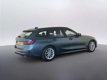 BMW 3 Series 2.0 318i SE Pro Touring 5dr Petrol Auto Euro 6 (s/s) (156 ps)