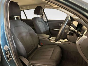 BMW 3 Series 2.0 318i SE Pro Touring 5dr Petrol Auto Euro 6 (s/s) (156 ps)