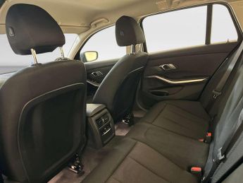 BMW 3 Series 2.0 318i SE Pro Touring 5dr Petrol Auto Euro 6 (s/s) (156 ps)