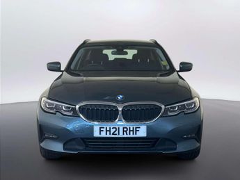 BMW 3 Series 2.0 318i SE Pro Touring 5dr Petrol Auto Euro 6 (s/s) (156 ps)