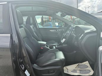 Nissan Qashqai 1.3 DIG-T Tekna DCT Auto Euro 6 (s/s) 5dr