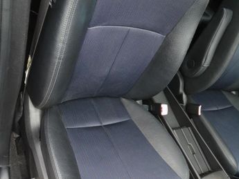 Subaru Exiga 2.0 GT Turbo AWD-Glass Roof-Seven Seater
