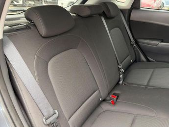 Hyundai Kona 1.6h-GDi Hybrid Premium 5dr Automatic