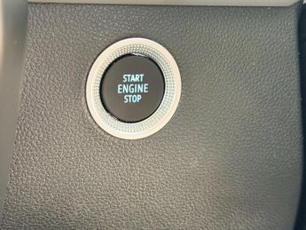 Renault Zoe R135 EV50 52kWh Iconic Auto 5dr (Rapid Charge)