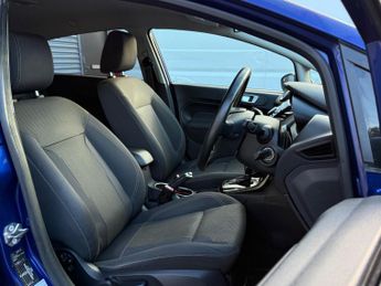Ford Fiesta 1.0T EcoBoost Titanium Powershift Euro 6 5dr