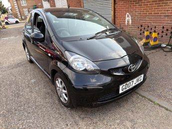 Toyota AYGO 1.0 VVT-i Black Euro 4 5dr