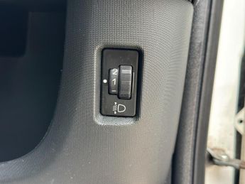 Toyota AYGO 1.0 VVT-i Move MultiMode Euro 5 5dr