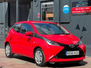 Toyota AYGO 1.0 VVT-i x-play x-shift Euro 6 5dr
