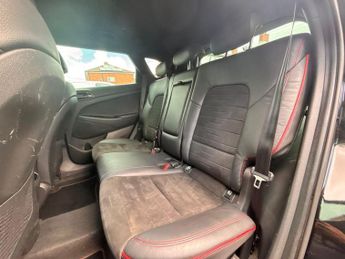Hyundai TUCSON 1.6 CRDi MHEV N Line DCT Euro 6 (s/s) 5dr