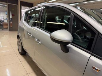 Vauxhall Meriva 1.4i Exclusiv Euro 6 5dr