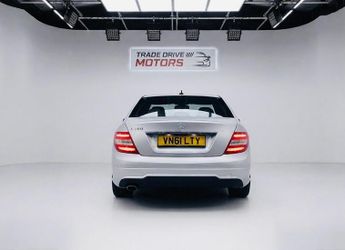 Mercedes-Benz C Class 1.8 C180 BlueEfficiency Sport Edition 125 G-Tronic+ Euro 5 (s/s)