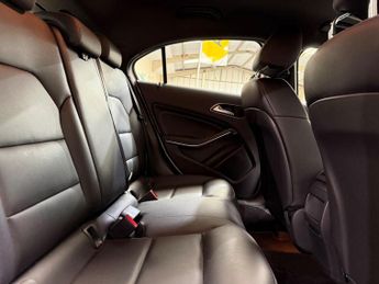 Mercedes-Benz A Class 1.5 A180 CDI Sport Edition 7G-DCT Euro 5 (s/s) 5dr