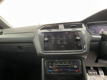 Volkswagen Tiguan R-LINE TSI PHEV S-A