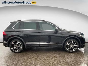 Volkswagen Tiguan R-LINE TSI S-A