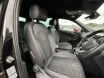 Volkswagen Tiguan R-LINE TSI S-A