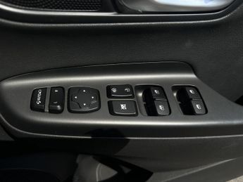 Hyundai Kona ULTIMATE EV