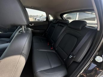 Hyundai Kona ULTIMATE EV