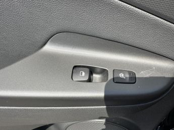 Hyundai Kona ULTIMATE EV