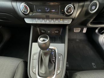 Hyundai Kona PREMIUM GDI HEV S-A