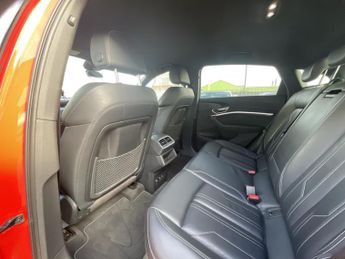 Audi E-Tron S LINE 55 QUATTRO