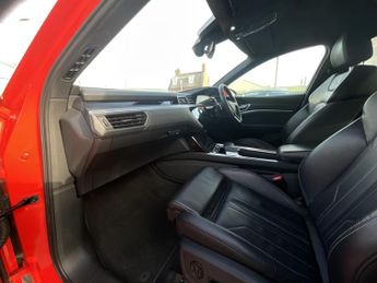 Audi E-Tron S LINE 55 QUATTRO