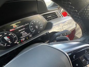 Audi E-Tron S LINE 55 QUATTRO