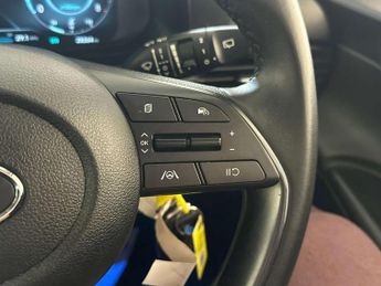 Hyundai BAYON 1.0 T-GDi MHEV SE Connect SUV 5dr Petrol Hybrid DCT Euro 6 (s/s)
