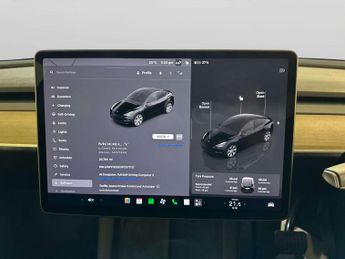 Tesla Model Y (Dual Motor) Long Range SUV 5dr Electric Auto 4WDE (384 bhp)
