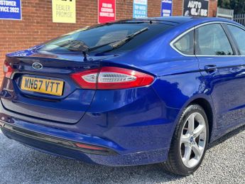 Ford Mondeo 2.0 TDCi Titanium Euro 6 (s/s) 5dr