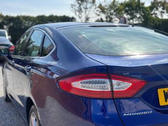 Ford Mondeo 2.0 TDCi Titanium Euro 6 (s/s) 5dr