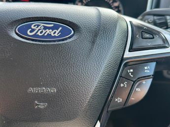 Ford Mondeo 2.0 TDCi Titanium Euro 6 (s/s) 5dr