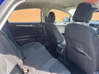Ford Mondeo 2.0 TDCi Titanium Euro 6 (s/s) 5dr