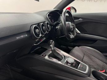 Audi TT 2.0 TFSI S line S Tronic quattro Euro 6 (s/s) 3dr